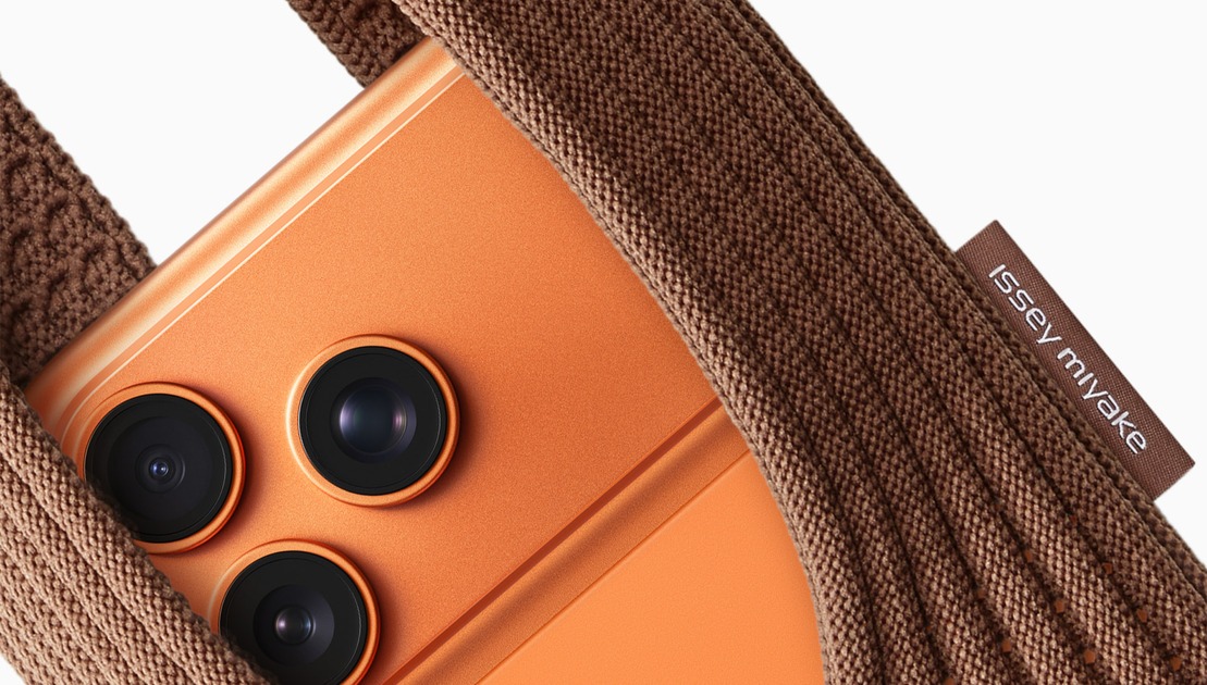 Apple x ISSEY MIYAKE iPhone Pocket: Price, Colors, and